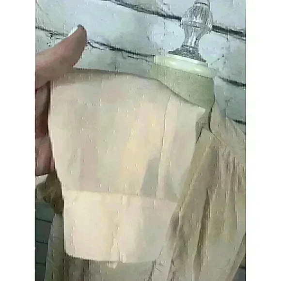 Rebecca Taylor Womens Size S Peach LS Button Up Pleated Vented Silk Blouse - Picture 4 of 4